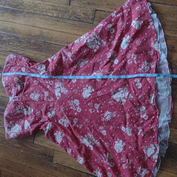 Spaghetti Straps Coral and White 🤍 Floral Sundress 🌷🏵️🌼💮 - Picture 12 of 16